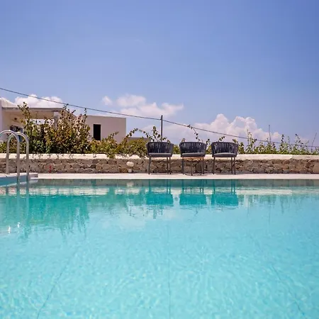 Terra White Seaview Pool & Apartment Mykonos Town