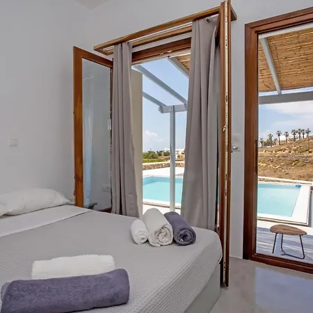 Terra White Seaview Pool &