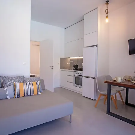 Apartment Terra White Seaview Pool &